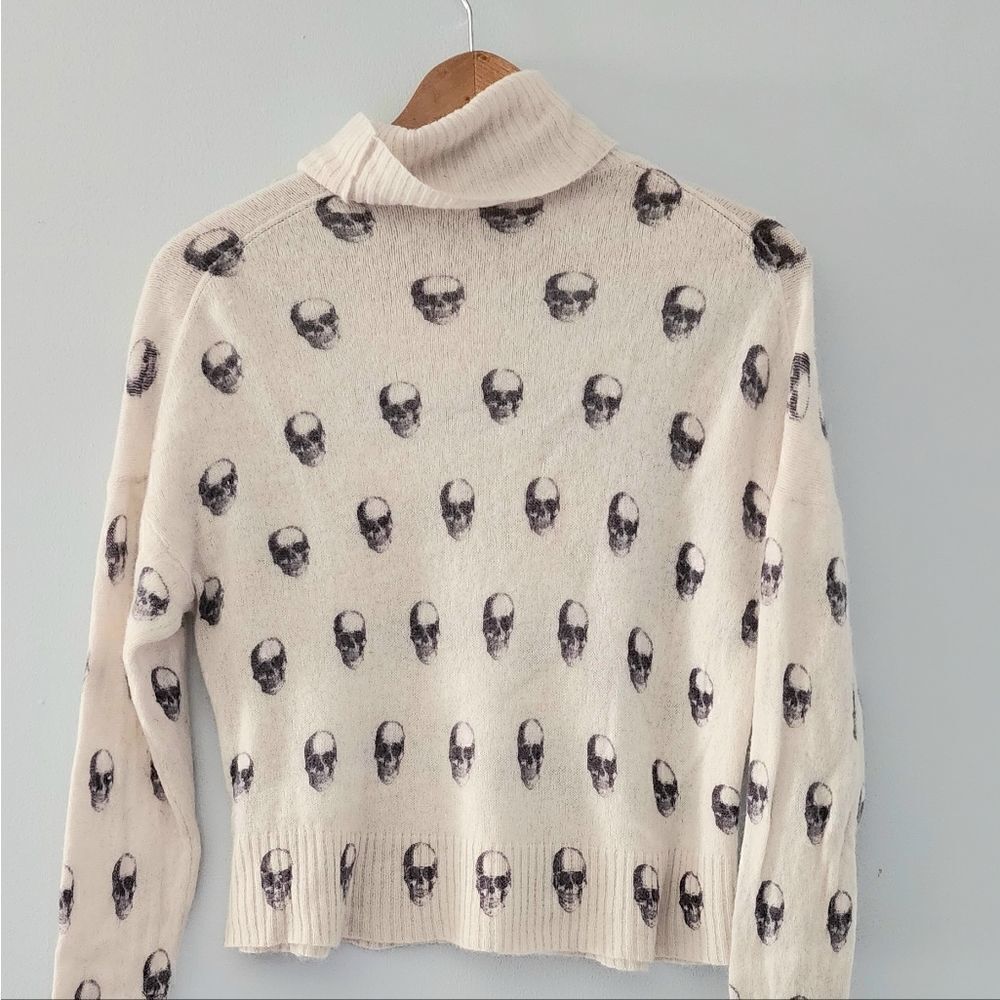 SKULL Cashmere Women Size M Skull Printed Crew Neck Sweater